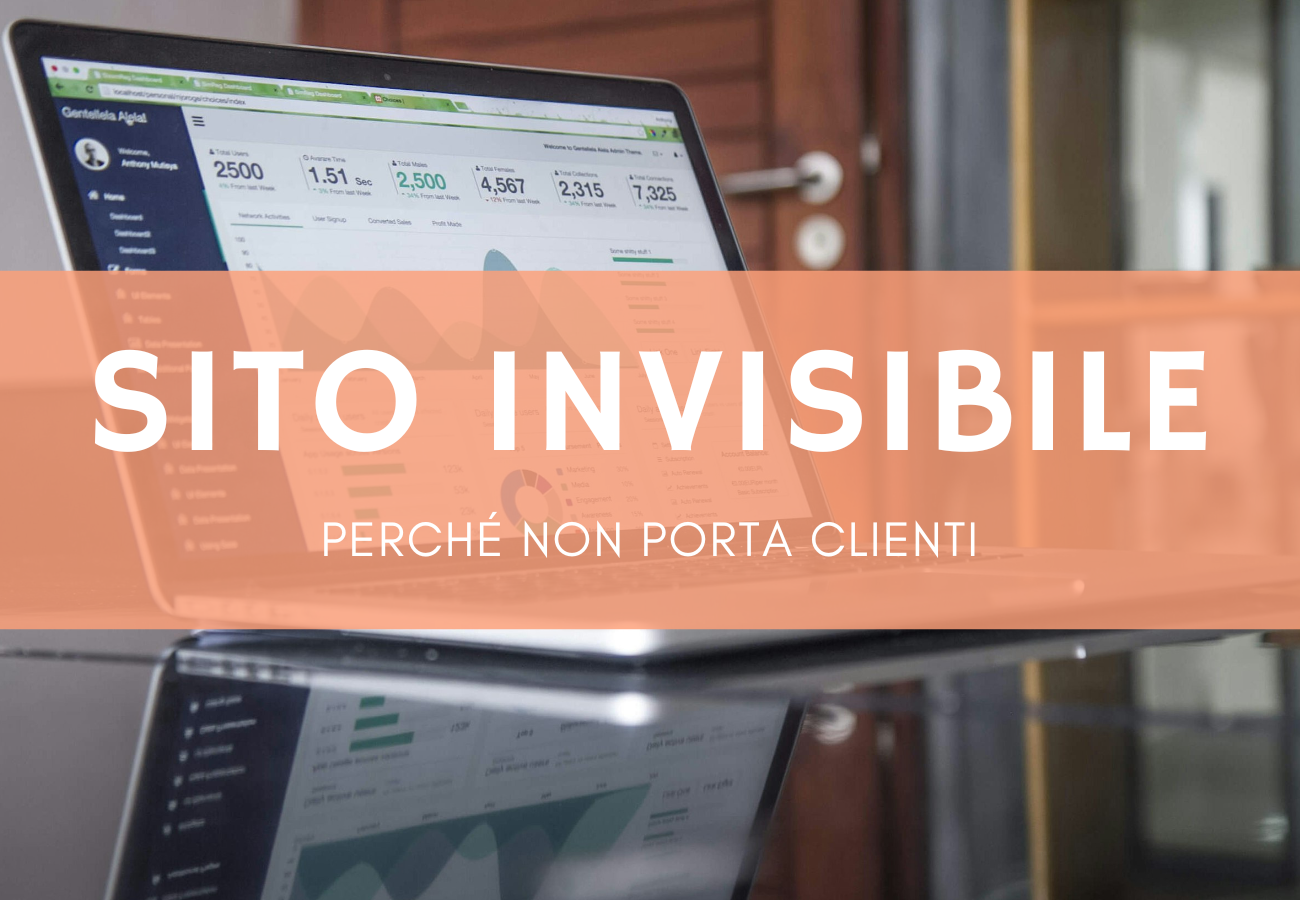 Persona che analizza dashboard vuota su laptop cercando clienti online