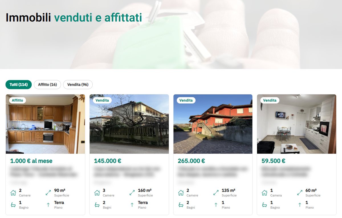 Pagina archivio di un sito immobiliare costruita con il builder di YOOtheme Pro: griglia di card con foto, filtri per contratto e dati come camere e superficie